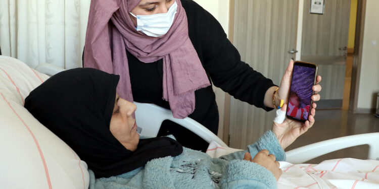 'Mucize bebek' Vatin, yine annesinden ayrıldı