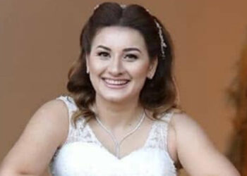 Muradiye Terzi, evinin önünde katledildi