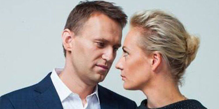 Aleksey Navalni'nin eşi Yulia Navalnaya AB Dışişleri Konseyine katılacak