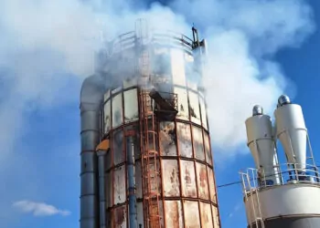 Necati şaşmaz'ın fabrikasında patlama ve yangın