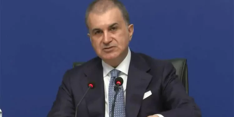 Atatürk'e karşı kötü sözün meşrulaştırılmasını kabul etmeyiz