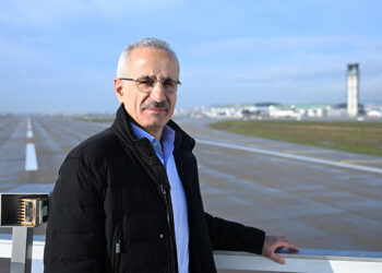 Ocakta havalimanlarında 14 milyon yolcuya hizmet verildi