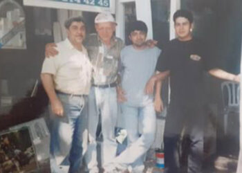 Öyle bir geçer zaman ki