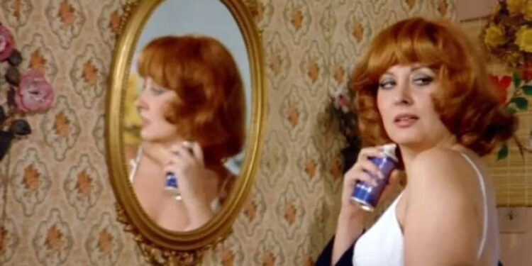 Oyuncu Sevda Ferdağ hayatını kaybetti