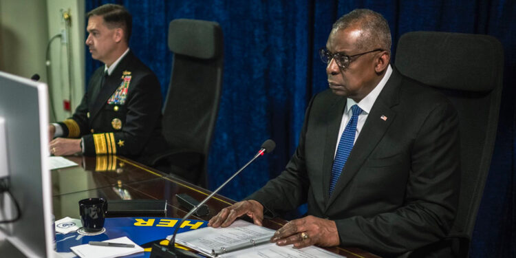 Pentagon: Austin'in göreve dönmesini bekliyoruz