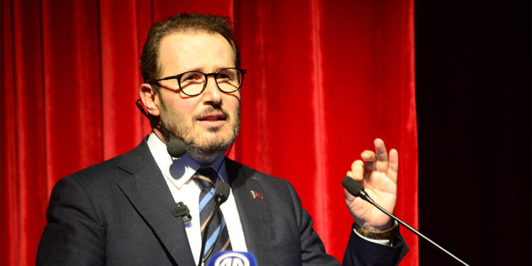 Hiç durmadan sağlığımıza yatırım yapmamız lazım