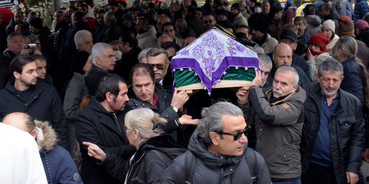 Sevda Ferdağ toprağa verildi