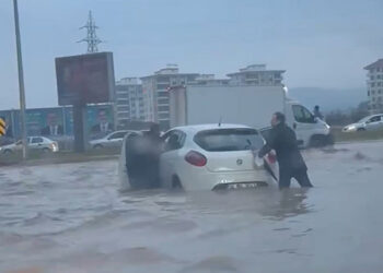 Şanlıurfa'da sağanak etkili oldu