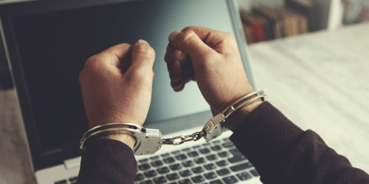 Sansür ve özgürlük: Kırılgan dengeler ve zorlu gerçekler