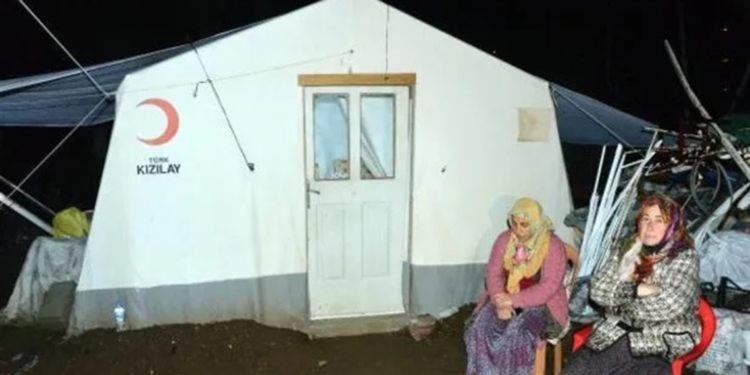 Şehit Müslüm Özdemir'in ailesinin evi bu ay teslim edilecek