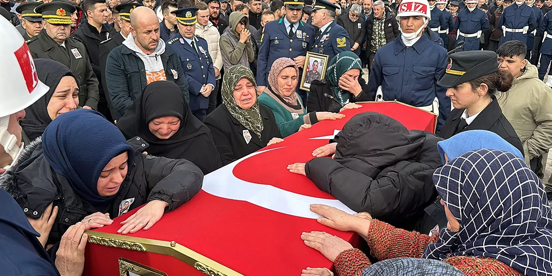 Şehit mustafa özkardeş, son yolculuğuna uğurlandı