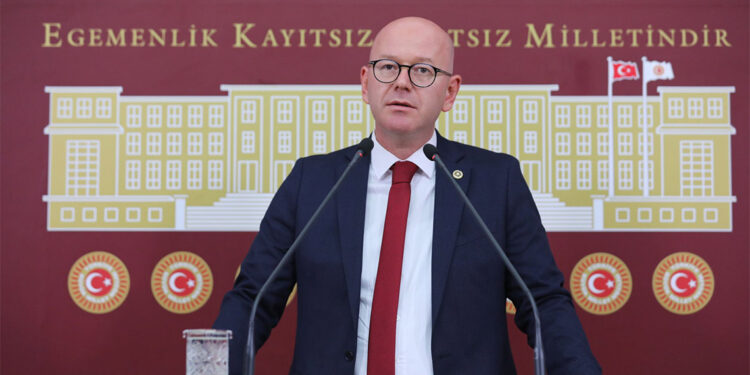 Balıkesir'de 20 tane diri fay hattı alarm veriyor