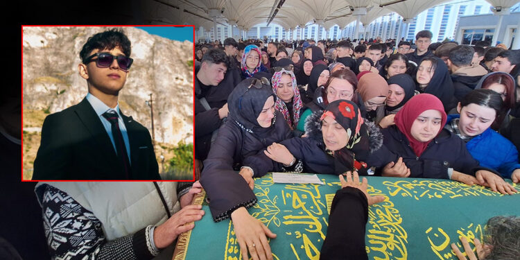 Sınıf arkadaşının öldürdüğü liseli toprağa verildi