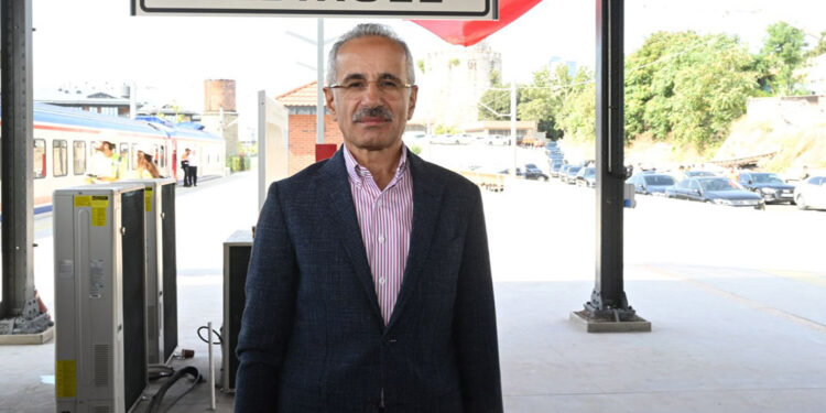 Sirkeci-Kazlıçeşme Raylı Sistem Hattı, 26 Şubat'ta açılacak