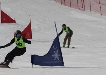 Snowboard türkiye 2'nci etap şampiyonası başladı