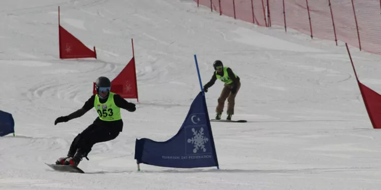 Snowboard türkiye 2'nci etap şampiyonası başladı