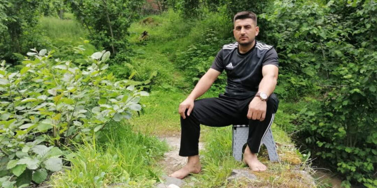 Öldürdüğü taksicinin cesedini dereye atıp, ilk eşini aramış