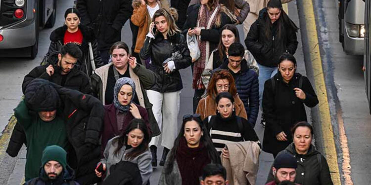 TÜİK: Türkiye'nin yüzde 52'si mutlu