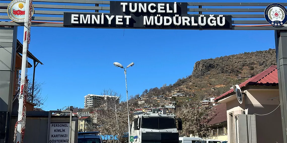 Tunceli'de 21 yıldır kayıp olan polis ferhat özdinç’in dosyası raflardan indirilip, özel ekip kuruldu.