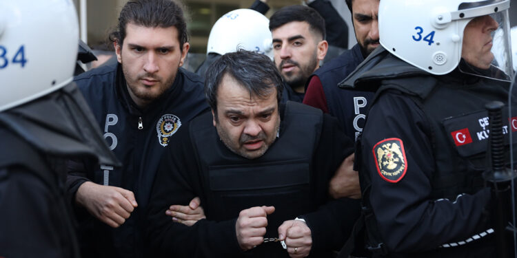 Taş Kağıt Makas dizisinin yeni tanıtımı yayınlandı