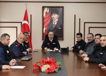 Tatar'dan Artvin'deki sel ve heyelan bölgesinde inceleme