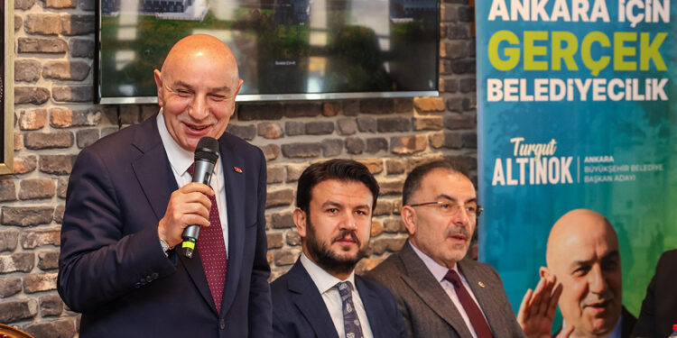 Turgut Altınok Siteler esnafı ile öğle yemeğinde buluştu