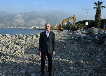 Ulaşım yatırımlarında öncelik deprem bölgesinin