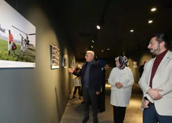 Ümraniye’de deprem fotoğrafları sergisi açıldı