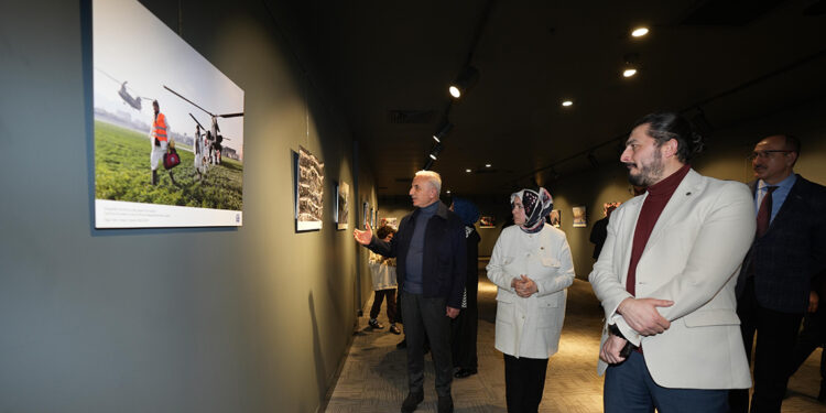 Ümraniye’de Deprem Fotoğrafları Sergisi açıldı