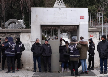 Yazar Mario Levi son yolculuğuna uğurlandı