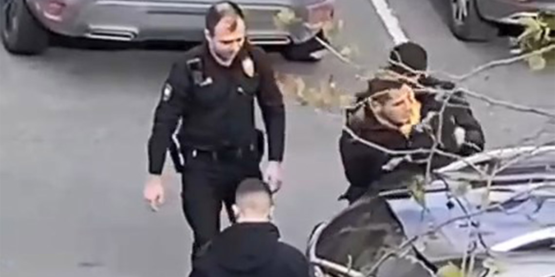 ABD İstanbul Başkonsolosluğu önünde hareketli dakikalar