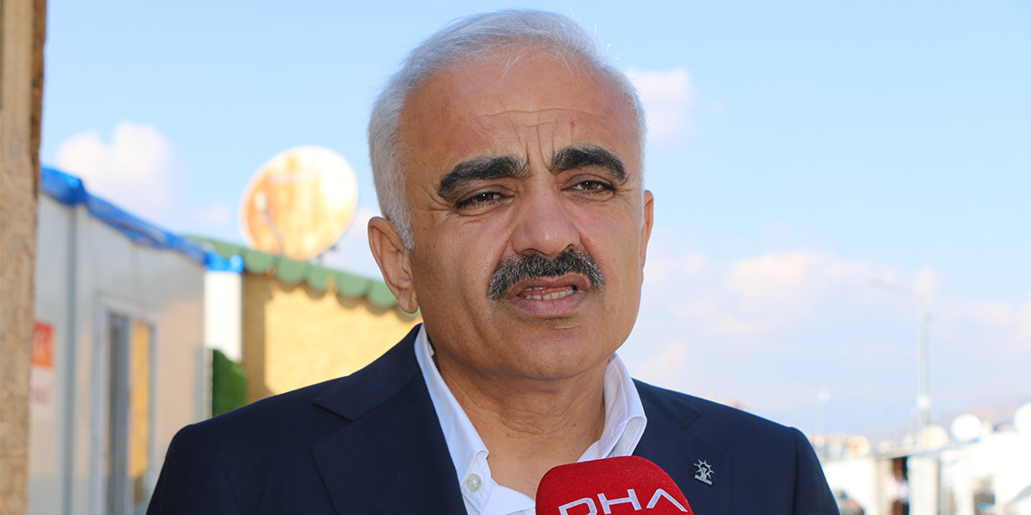 AK Parti Adıyaman Belediye Başkan Adayı Ziya Polat, "İlk işimiz bu şehri ayağa kaldırmak, insanları depreme dayanıklı kalıcı konutlara yerleştirmektir” dedi.