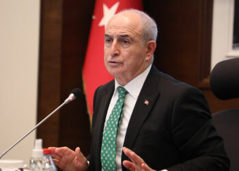 Şehitlik üzerine villa iddialarına açıklama