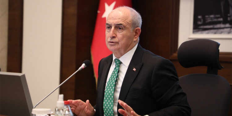 Şehitlik üzerine villa iddialarına açıklama