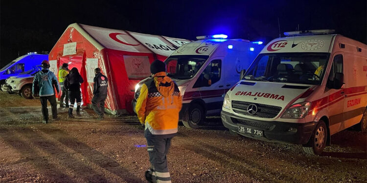 UMKE ekibi sayısı 3'e çıkarıldı