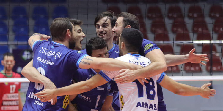 Arkas Spor yarın rakibiyle evinde rövanş maçına çıkacak