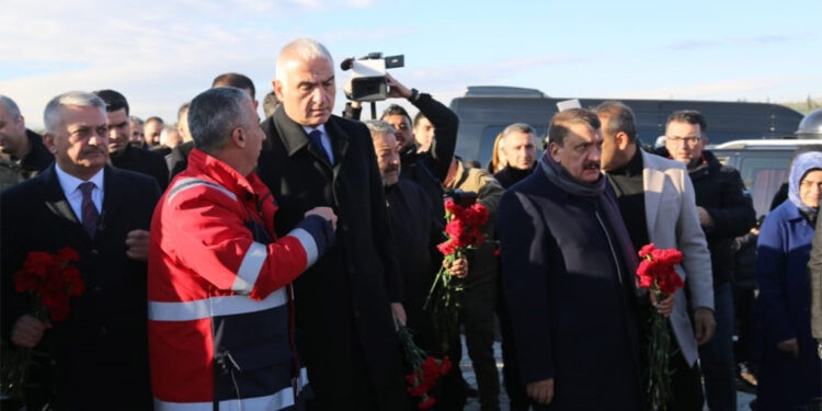 Bakan Ersoy, felaketin yıl dönümünde Malatya'da