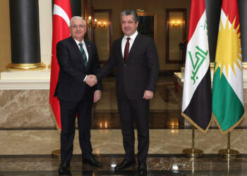 Yaşar Güler IKBY Başbakanı Mesrur Barzani ile görüştü