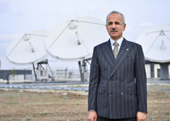 Tüm İHA’lar Türksat uyduları üzerinden kontrol edilebilecek