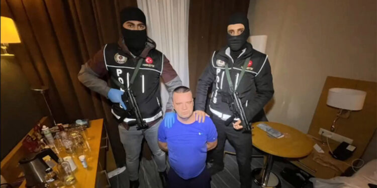 Kafes operasyonlarında 420 organize suç örgütü çökertildi