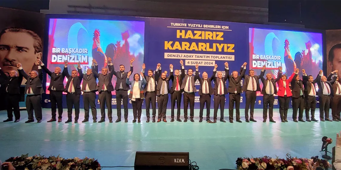 Denizli'de ak parti'nin 19 ilçede belediye başkan adayları tanıtım toplantısına katılan ak parti genel başkanvekili mustafa elitaş, aday gösterilmeyen partililere seslenerek, "siyasette küslük, dargınlık, kırılmak olmaz; ben olmaz, biz olduğumuz sürece oluruz. " dedi.  