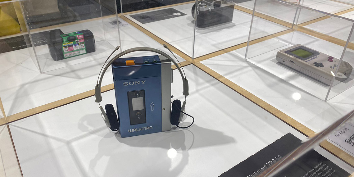 'Dünden Bugüne 100 Japon Tasarımı' sergisi ziyarete açıldı