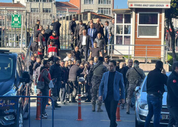 Çağlayan Adliyesi'ne saldırı girişimi; 2 ölü 5 yaralı var