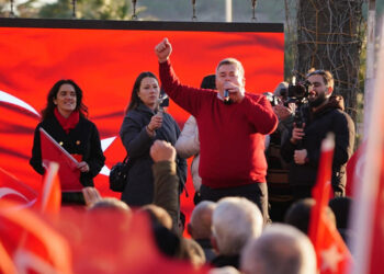 Çeşme için benimle her yolda yürümeye var mısınız?