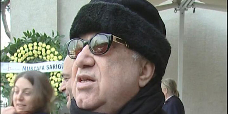 Erkan Özerman hayatını kaybetti