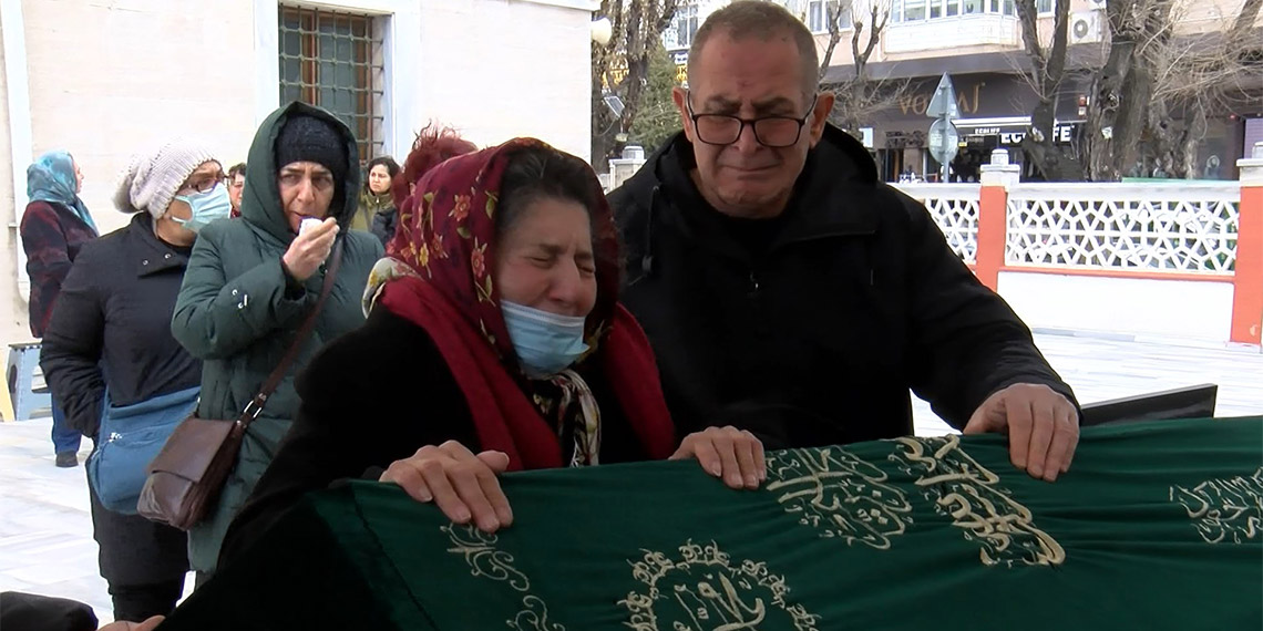 Güngören'de öldürülen müzisyen toprağa verildi