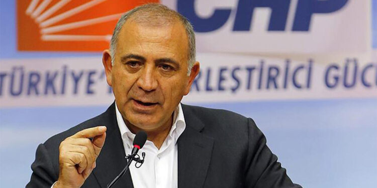 Gürsel Tekin CHP'den istifa etti