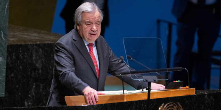 Dünya kaos çağına giriyor