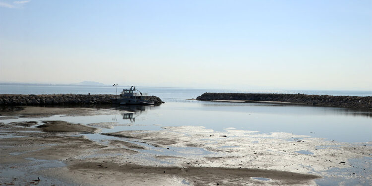 Kar yağışı tüm havzaya can suyu oldu