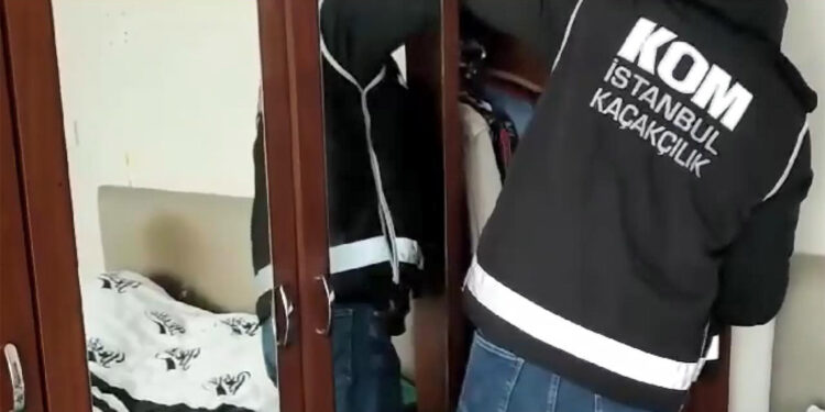 İstanbul merkezli 7 ilde tarihi eser kaçakçılarına operasyon